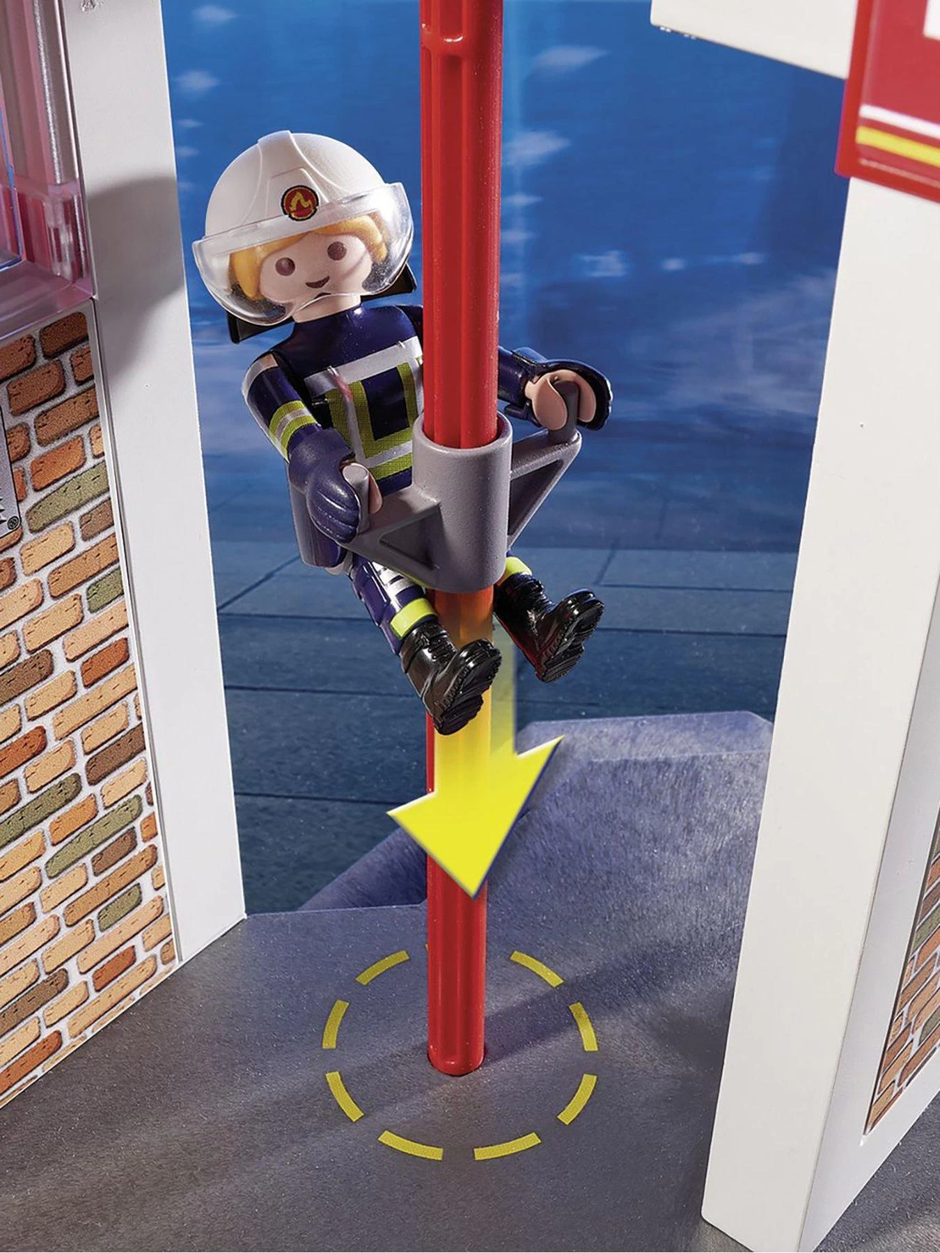 Playmobil 9462 City Action Fire Station With Fire Alarm 7 Playmobil 9462 City Action Fire Station With Fire Alarm - Image 5