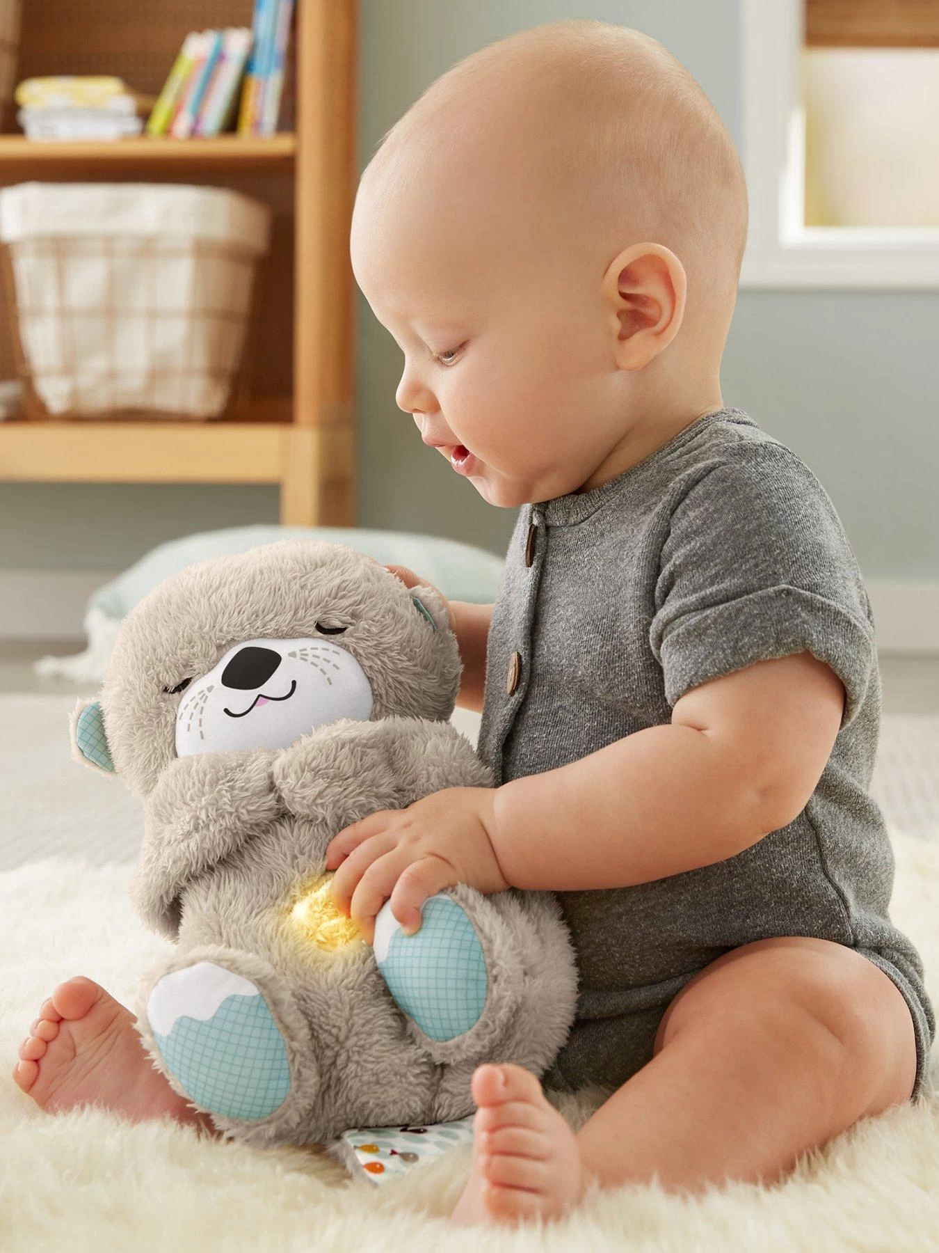 Fisher Price Fisher-Price Soothe 'n Snuggle Otter Plush Baby Toy With 11 Sensory Features 3 Fisher Price Fisher-Price Soothe 'n Snuggle Otter Plush Baby Toy With 11 Sensory Features