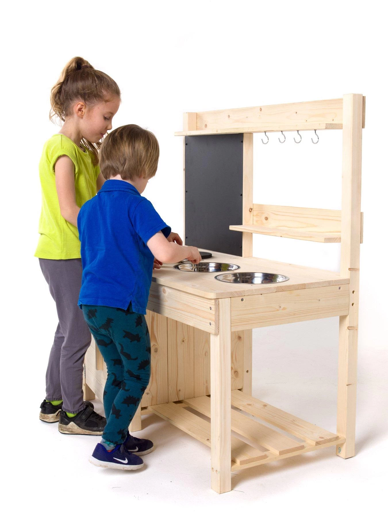 Sportspower Premium Mud Kitchen 8 Sportspower Premium Mud Kitchen - Image 6