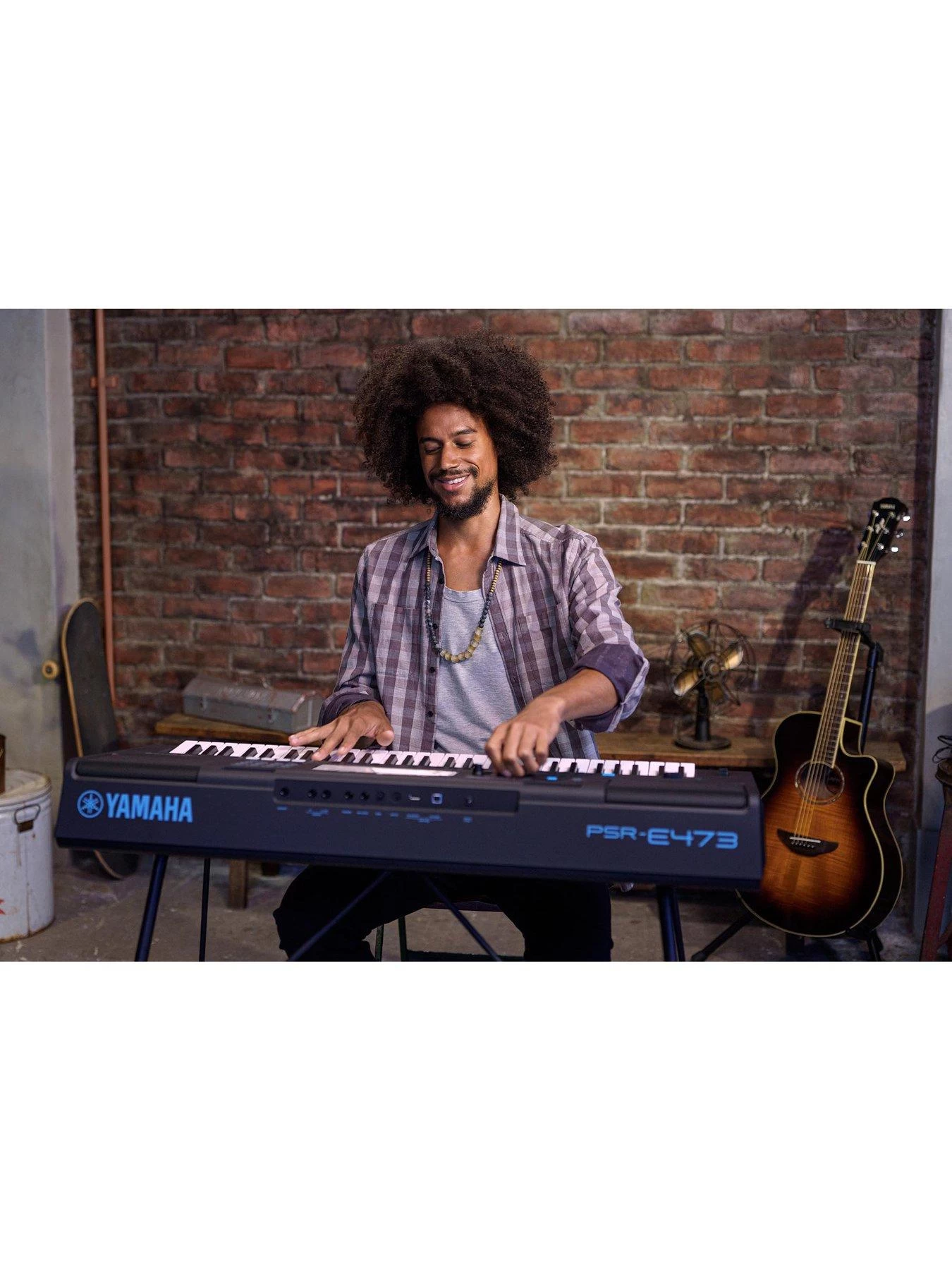 Yamaha PSRE473 61 Note Portable Keyboard Package 5 Yamaha PSRE473 61 Note Portable Keyboard Package - Image 3