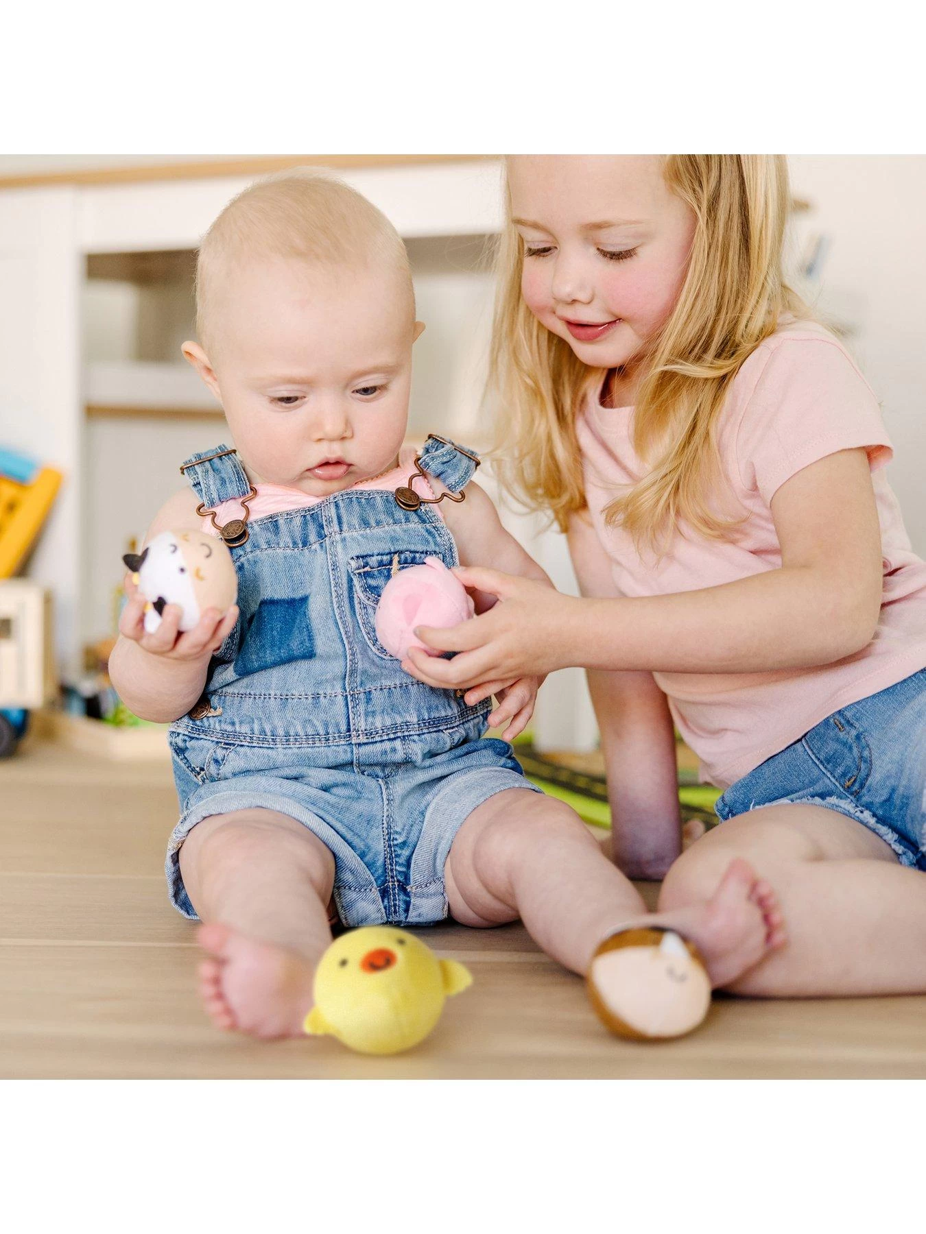 Melissa & Doug Rollables Farm Friends Set 8 Melissa & Doug Rollables Farm Friends Set - Image 6