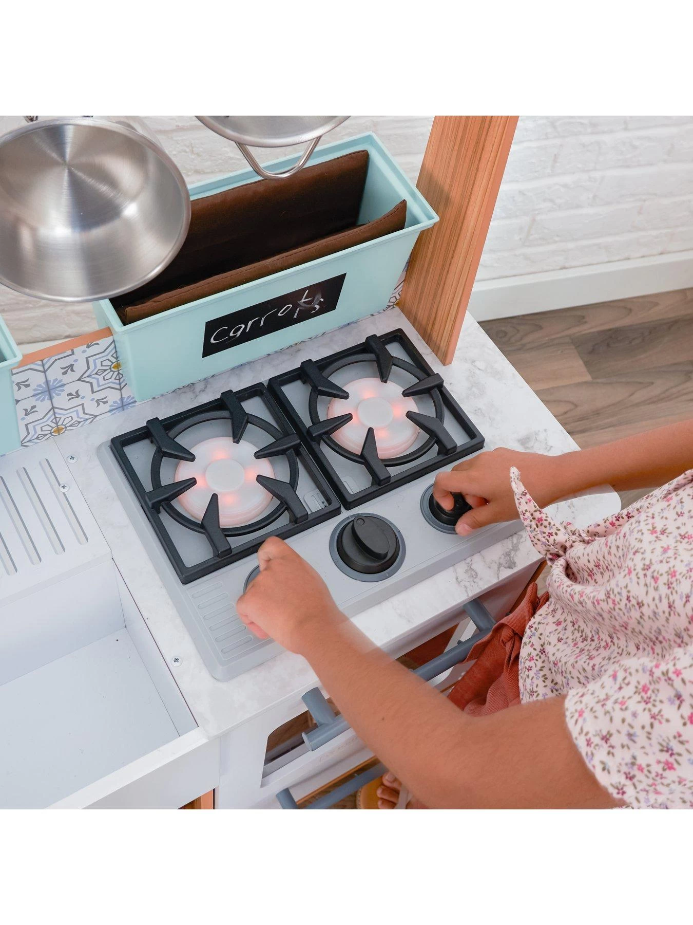 Farmhouse Play Kitchen 9 Farmhouse Play Kitchen - Image 7