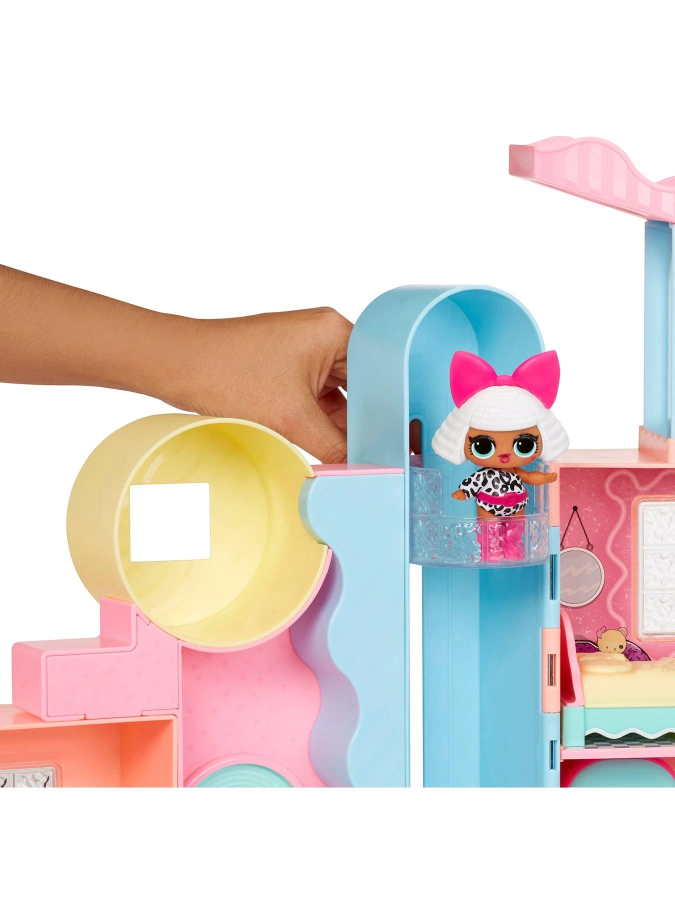 L.O.L. Surprise! L.O.L Surprise! L.O.L. Surprise Squish Sand Magic House With Tot 5 L.O.L. Surprise! L.O.L Surprise! L.O.L. Surprise Squish Sand Magic House With Tot - Image 3