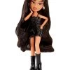 Bratz Celebrity Day Fashion Doll - Kylie Jenner 2 Bratz Celebrity Day Fashion Doll - Kylie Jenner -Fun Puzzle For Children Shop VL09A SQ1 0000000099 N A RSr