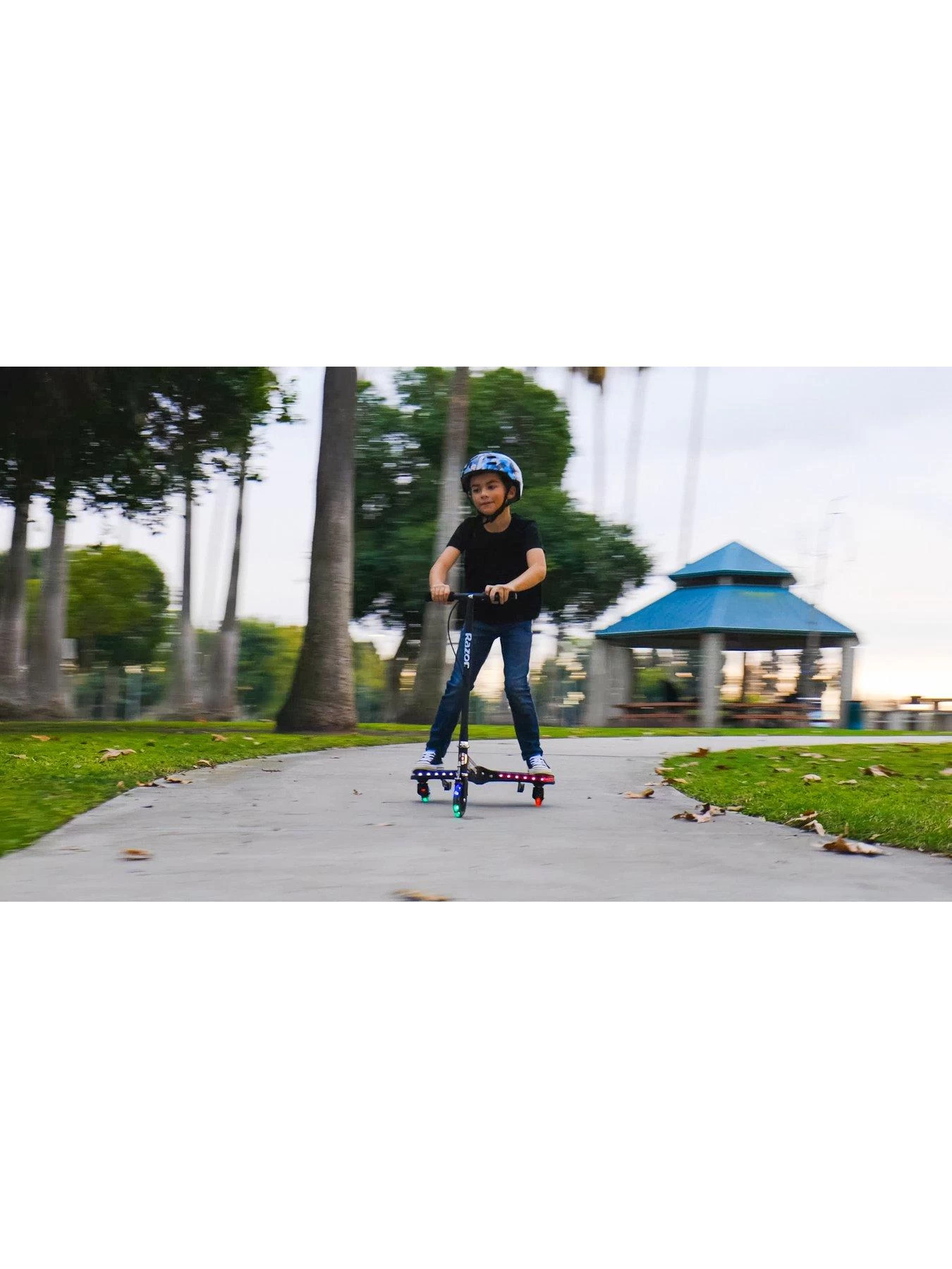 Razor PowerWing LightShow 7 Razor PowerWing LightShow - Image 5