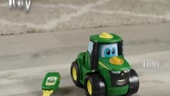John Deere Key N Go Johnny Tractor -Fun Puzzle For Children Shop VMJ1Y SQ8 0000000099 N A DVvL