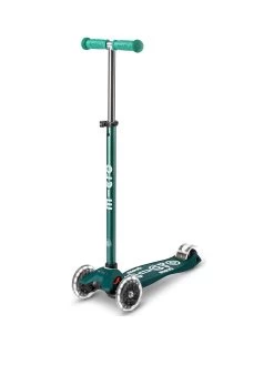 Micro Scooter Eco Maxi LED Green -Fun Puzzle For Children Shop VNS10 SQ2 0000000099 N A SLf
